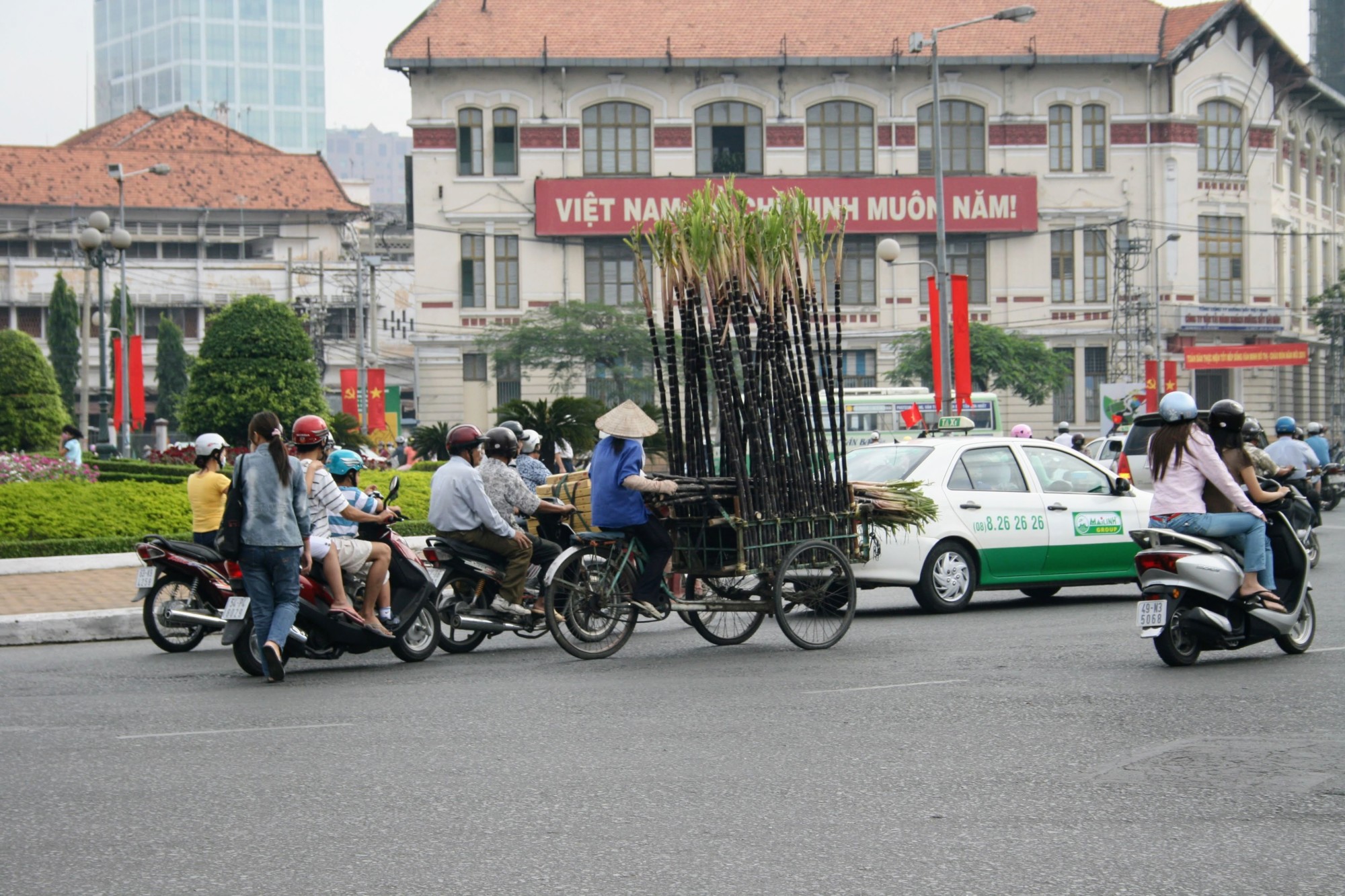 Vietnam: The Ultimate Travel Guide