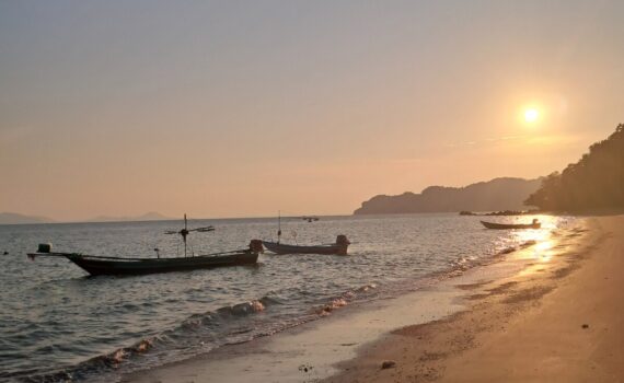 Thailand: The Ultimate Travel Guide