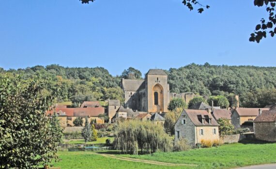 A Vagabond Life: Ultimate Travel Guide