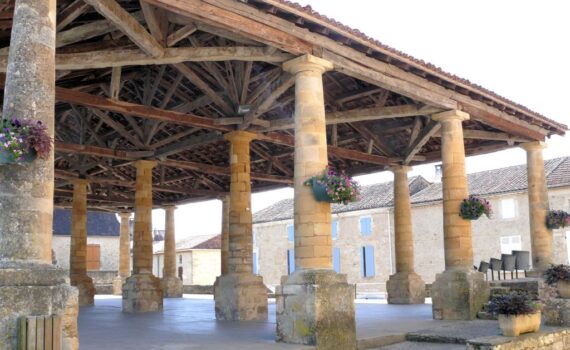 A Vagabond Life: Ultimate Travel Guide