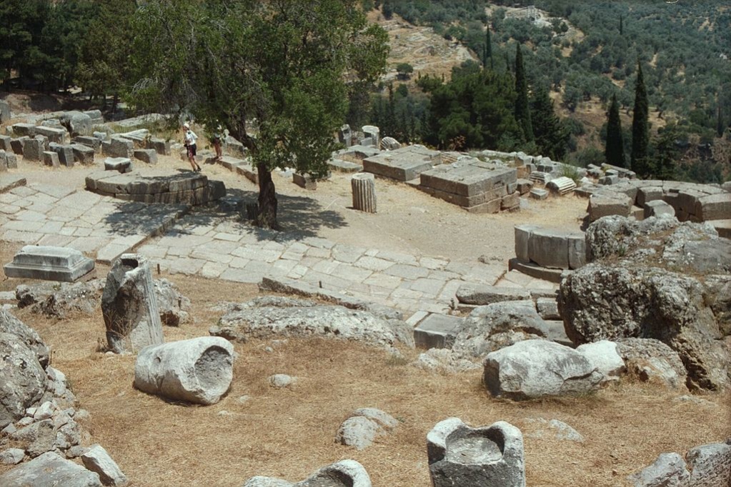 Delphi Greece Travel Guide