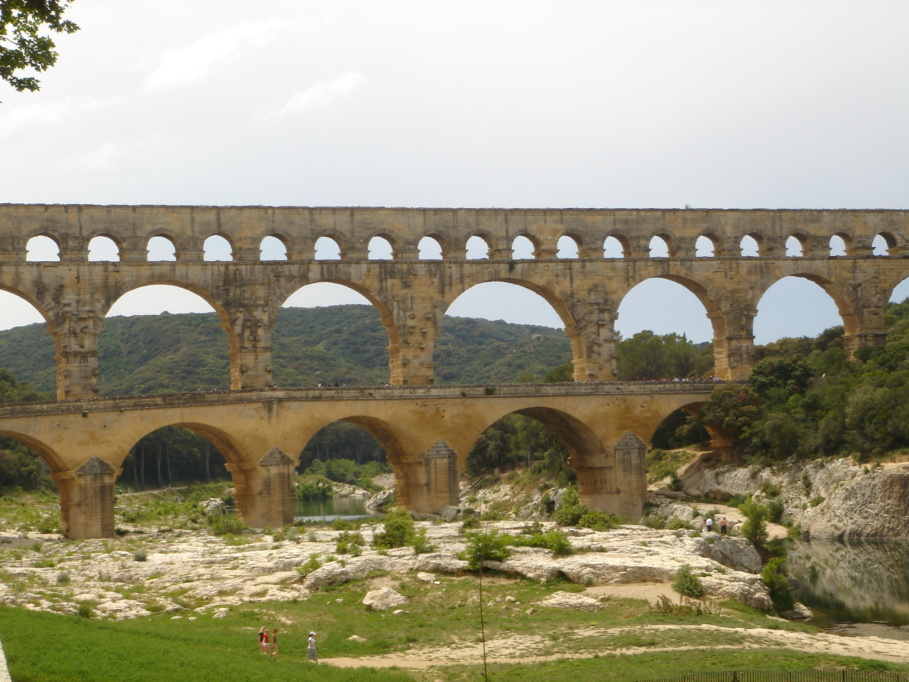 Avignon France Travel Guide