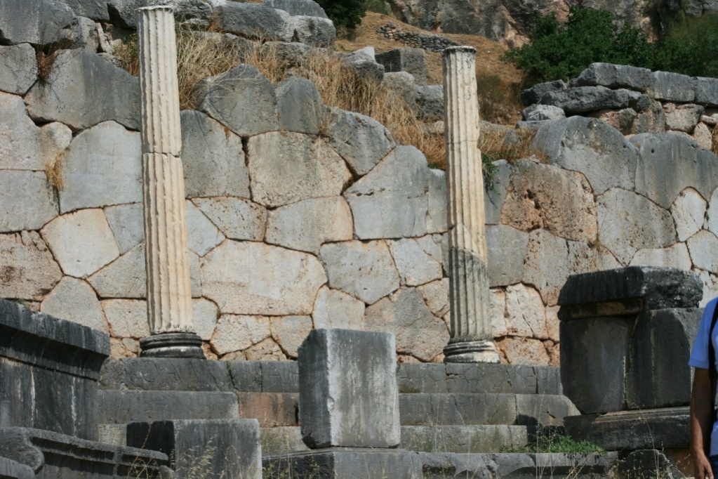 Delphi Greece Travel Guide