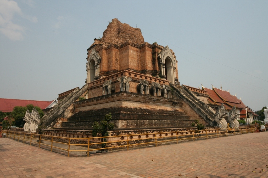 Thailand: The Ultimate Travel Guide