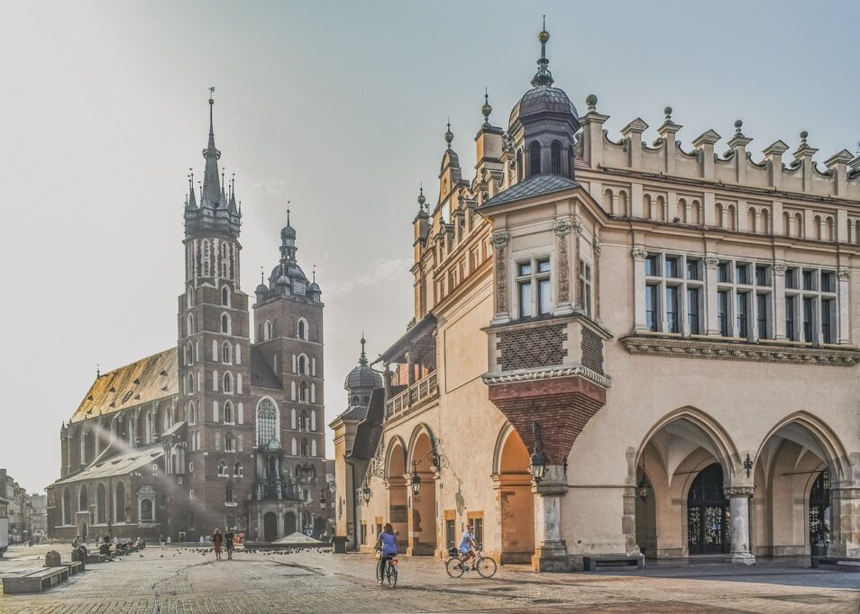 Poland: The Ultimate Travel Guide