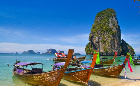 Thailand: The Ultimate Travel Guide